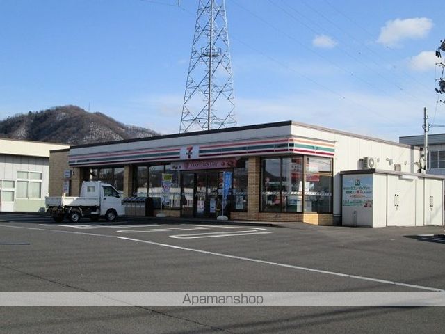 コンビニ　セブンイレブン（コンビニ）まで1000m