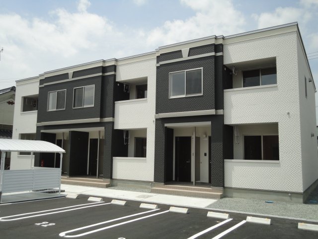 建物外観　外観写真（昼）