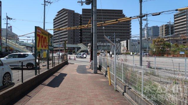 その他　前面道路（その他）まで1m