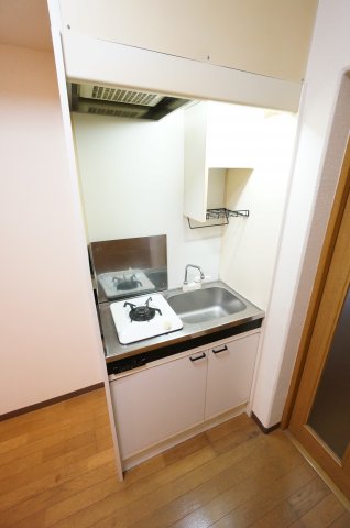 キッチン　※同タイプの写真です。