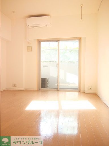 居室・リビング　※参考写真