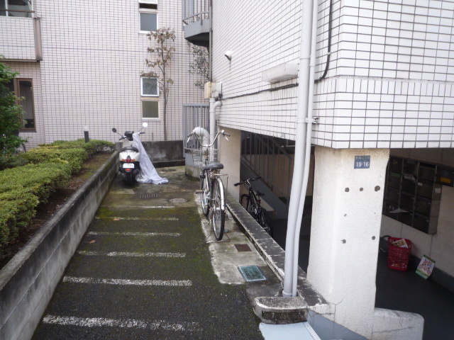 エントランス　エントランス