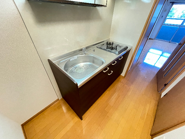 キッチン　２口コンロのシステムキッチン