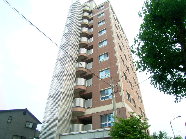 建物外観　2010年7月撮影