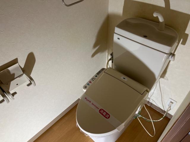 トイレ　シャワー付トイレ