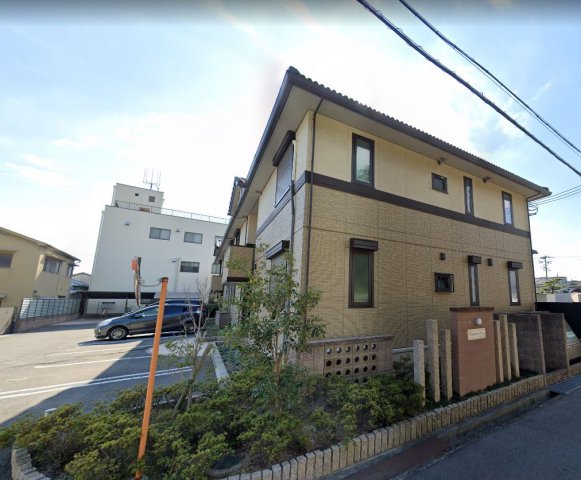 建物外観　落ち着いた雰囲気の外観です