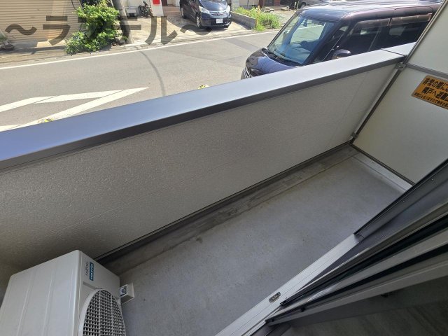 バルコニー　別部屋イメージ
