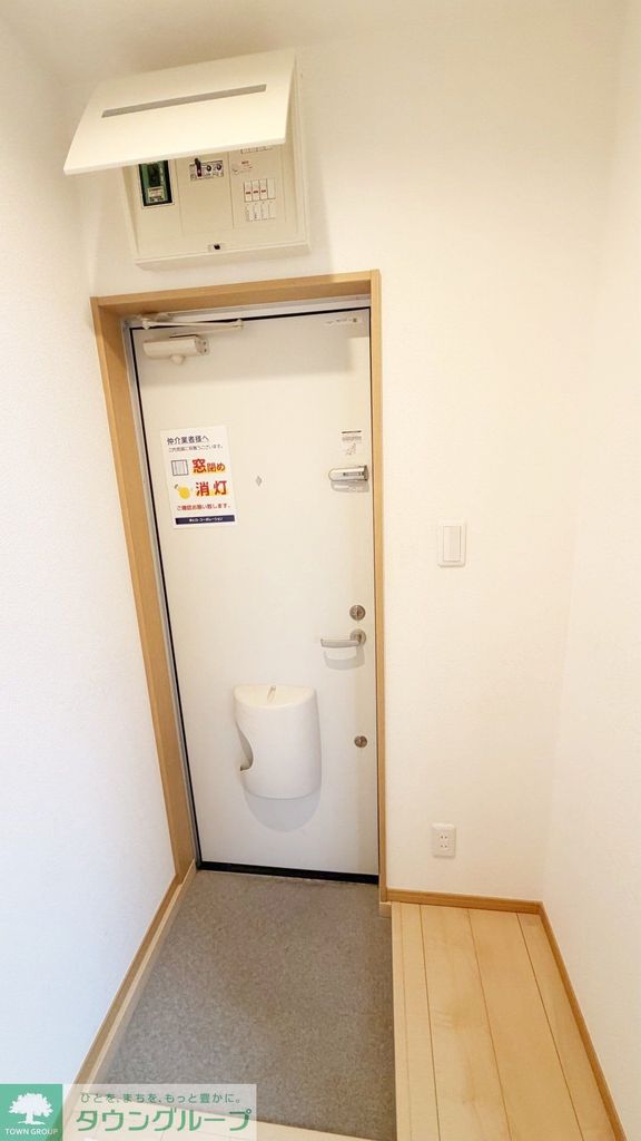 玄関　玄関