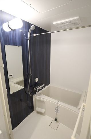 バス・シャワールーム　別号室参照写真◇反転タイプ