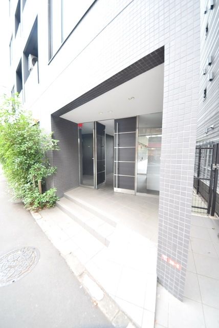 エントランス　★オートロックのエントランスです★