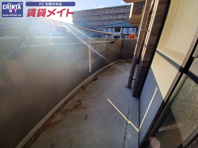 バルコニー　反転タイプ参考写真