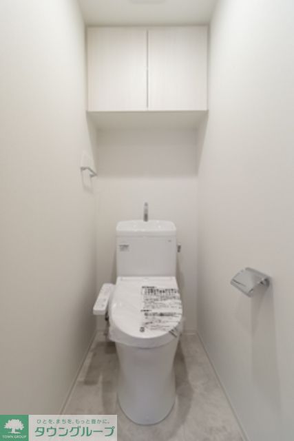 トイレ　※写真は同タイプ住戸です。