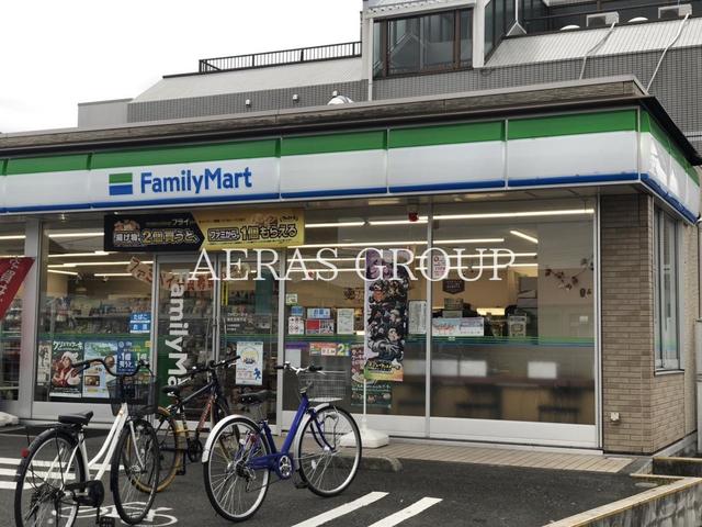 コンビニ　ファミリーマート 福生加美平店（コンビニ）まで329m