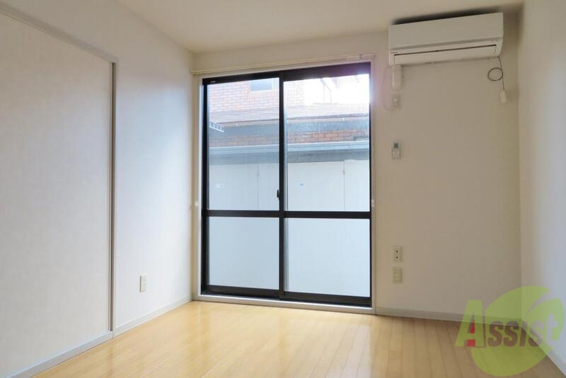 居室・リビング　南向きで陽当りの良さそうなお部屋ですねー