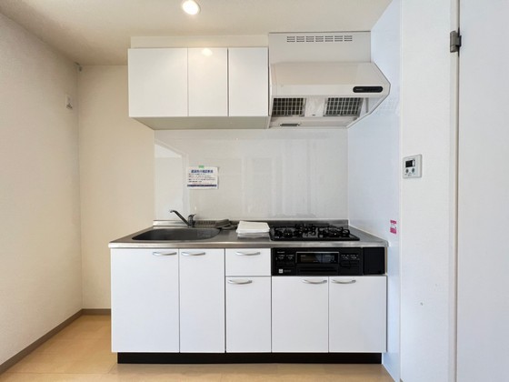 キッチン　※別の部屋の写真です