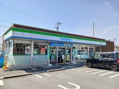コンビニ　ファミリーマート富士天間高屋店（コンビニ）まで304m