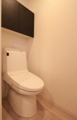 トイレ　☆清潔感のあるトイレです☆