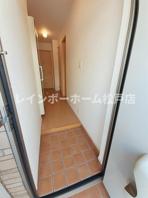 玄関　シンプルで使いやすい玄関です