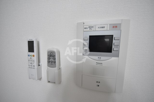 その他設備　Luxe西長堀（ラグゼ西長堀）　TV付モニターフォン