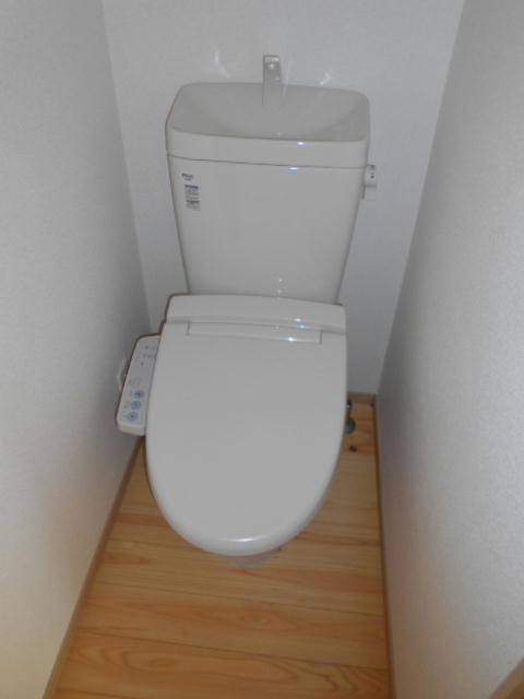 トイレ　ウォシュレットタイプ