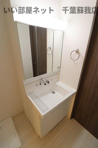 洗面設備　忙しい朝には欠かせない洗面所です