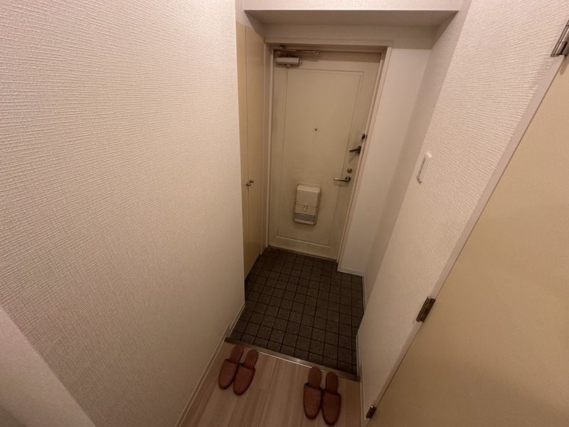 玄関　収納もある玄関です