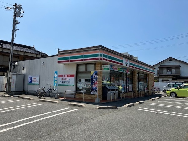 コンビニ　セブンイレブン小野田竜王山公園入口店（コンビニ）まで1109m