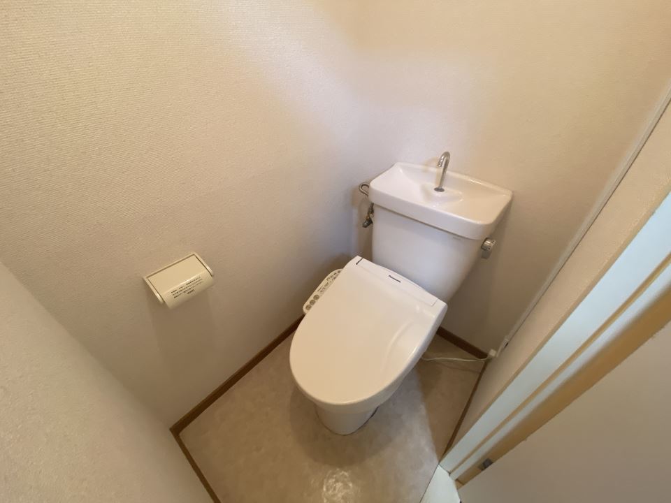 トイレ　洋式トイレです