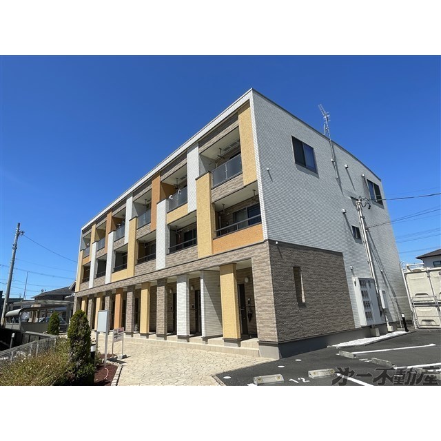 エントランス　建物外観
