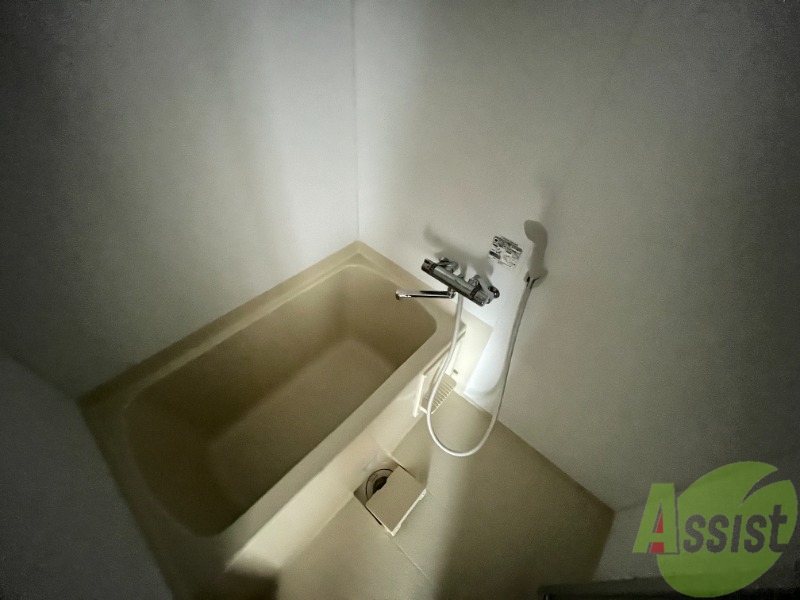 バス・シャワールーム　疲れた時はゆっくり湯船につかってみてはいかがでしょうか。
