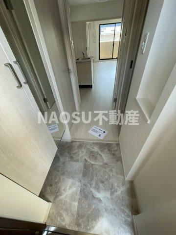 玄関　シンプルで使いやすい玄関です