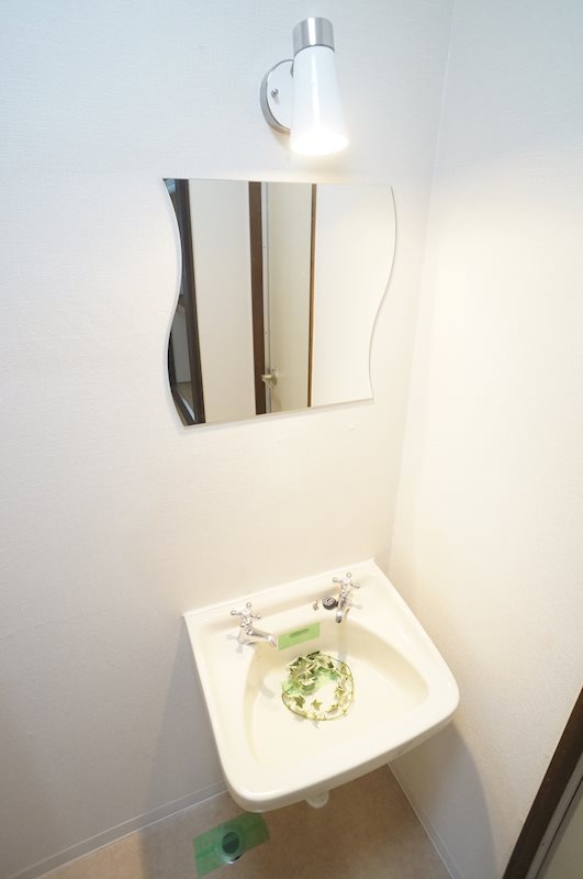 洗面設備　参考写真です