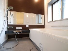 バス・シャワールーム　日々の疲れを癒すお風呂付です