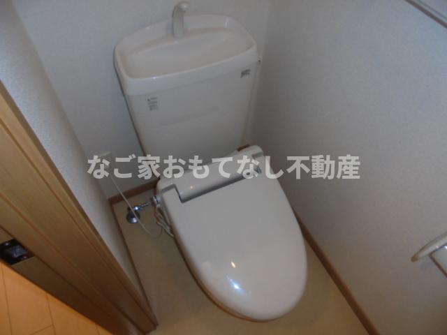 トイレ　同タイプ写真