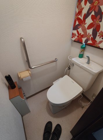 山陽電鉄本線 板宿駅 徒歩4分 2階建 築31年のトイレ写真