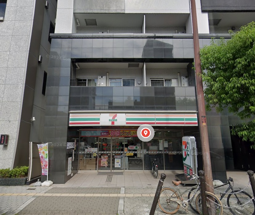 コンビニ　セブンイレブン大阪谷町6丁目店（コンビニ）まで225m