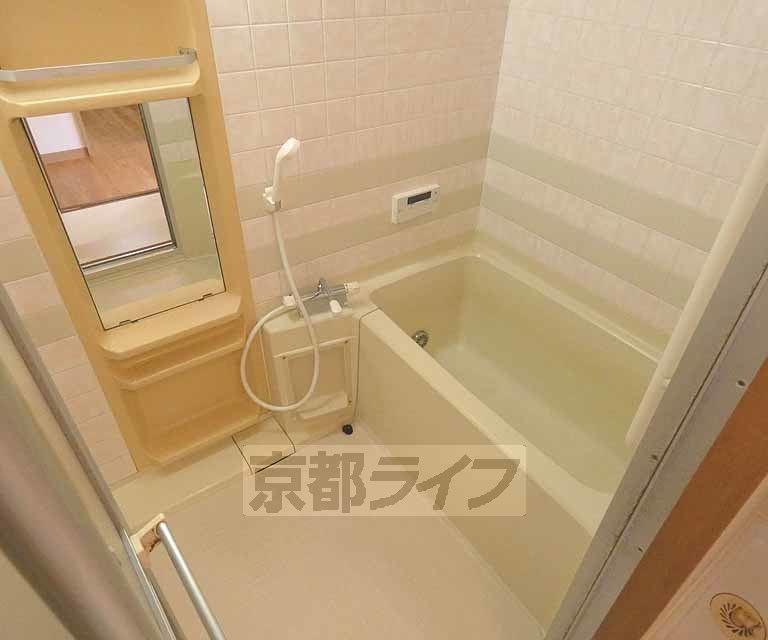 バス・シャワールーム　お風呂です。