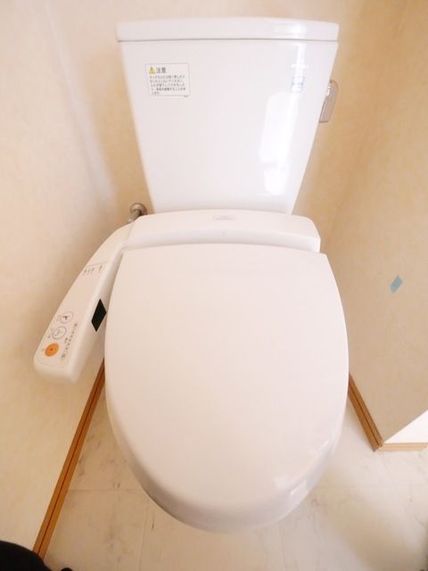 トイレ　★お部屋探しは株式会社タウンハウジング東京まで★