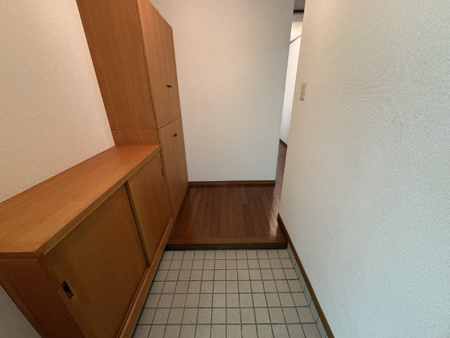 ニュー大松マンションの玄関写真