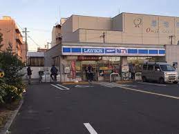 コンビニ　ローソン 東住吉東部市場前店（コンビニ）まで486m