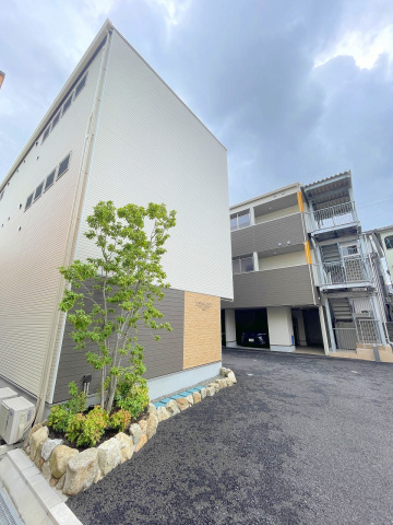 建物外観　内装写真は別号室です