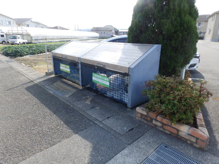 その他設備　ゴミ置き場