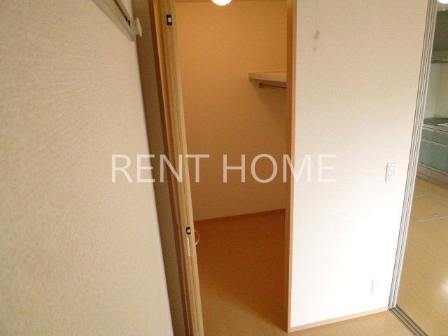 収納　ウォークインクローゼットです。