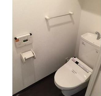 トイレ　ウォシュレットトイレ