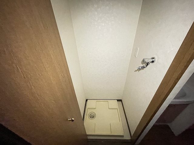 その他　参考写真。室内洗濯機置場。