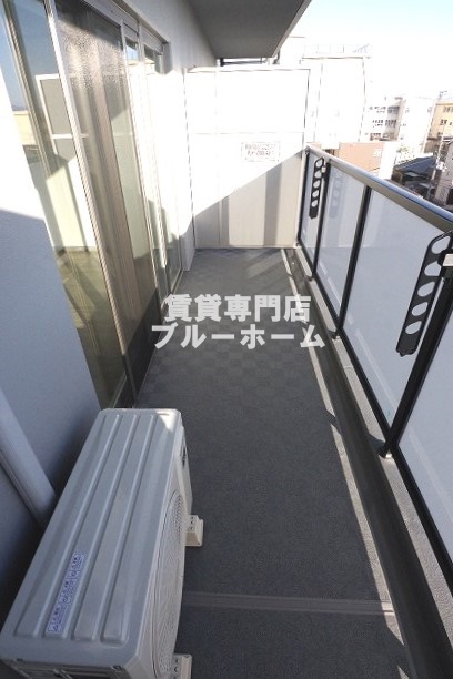 バルコニー　南向きバルコニー！