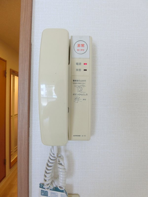セキュリティ　来客時も安心のインターホン