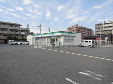 その他　ファミリーマート佐井寺南が丘店（その他）まで490m