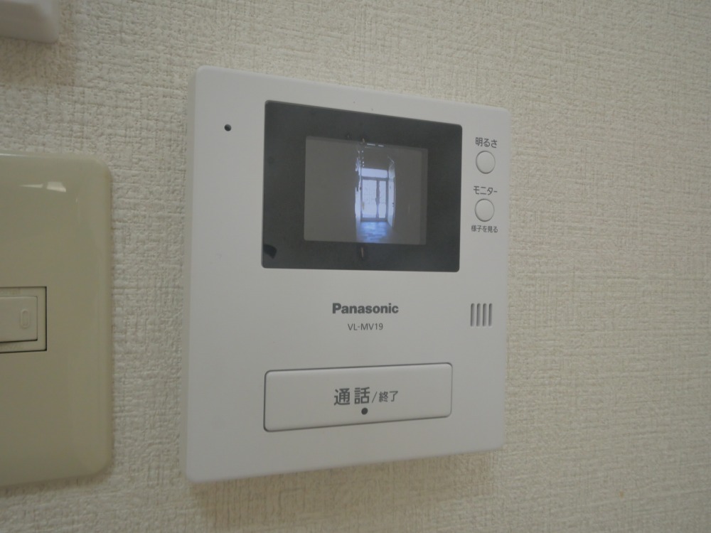 セキュリティ　防犯面に配慮したＴＶモニターホン付きです！
