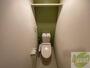 トイレ　こちらはトイレです。清潔感があり、安心して使用できます。